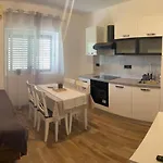 Apartman Antea, Sucuraj Hvar